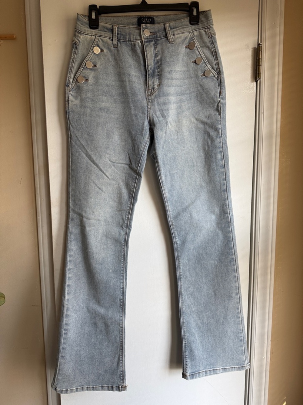 Light Blue Flared Women's Jeans with Button-Accent Pockets
